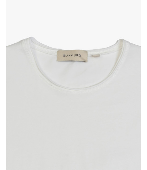 T-shirt con orli a taglio a vivo