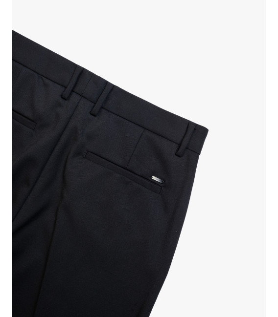 Wide leg trousers