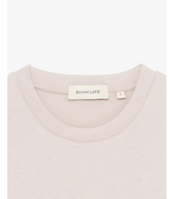 T-shirt essential