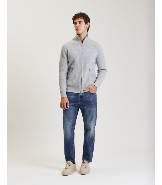 Knitted cardigan with zip
