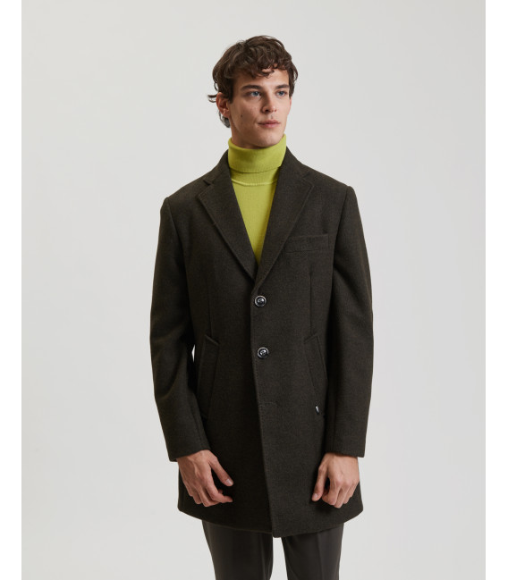 Slim fit coat