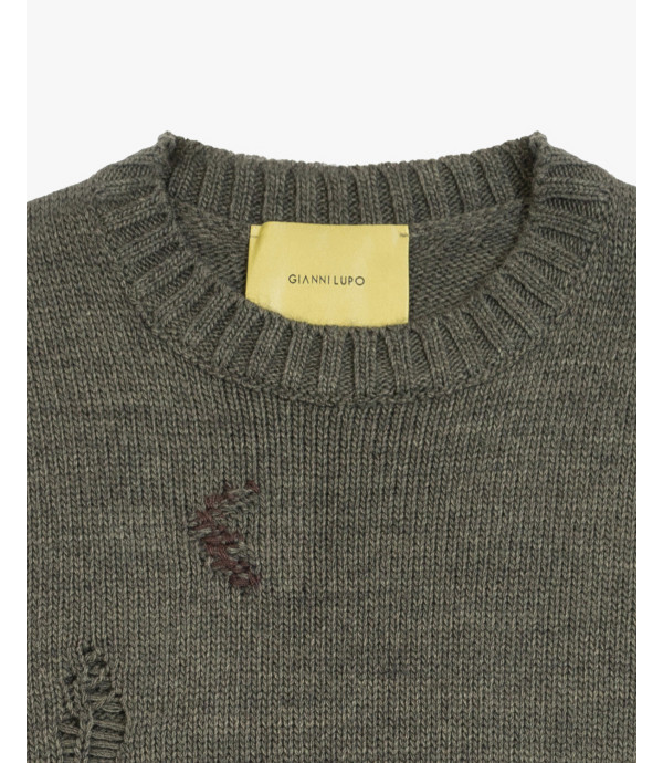 Maglia girocollo effetto rovinato in misto lana