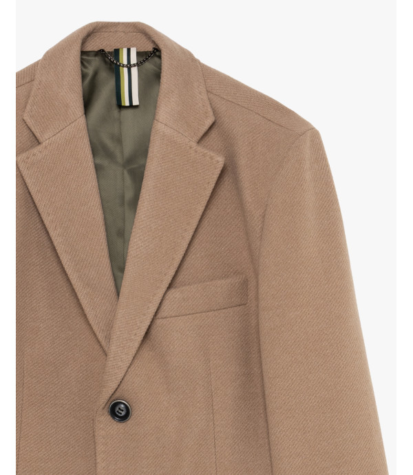 Slim fit coat