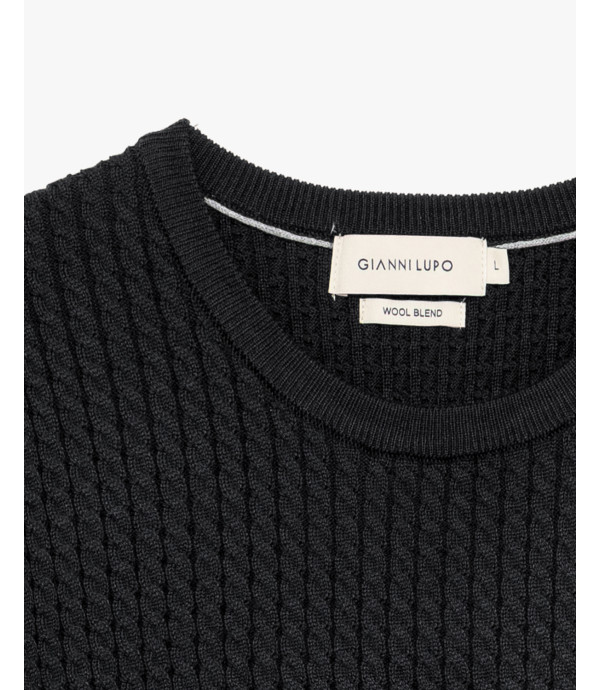 Maglia girocollo a trecce