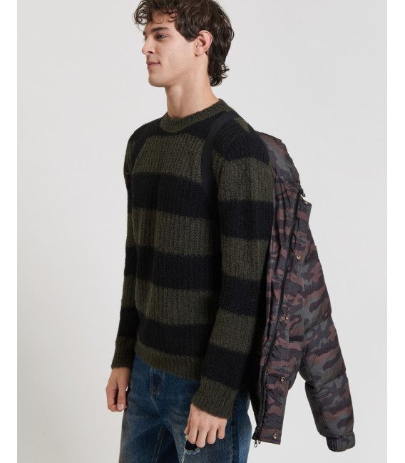 Maglia girocollo a righe spesse in misto lana