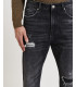Jeans GRANT carrot fit neri con toppa