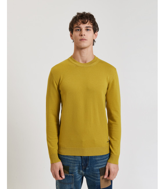 Wool blend crew-neck sweater