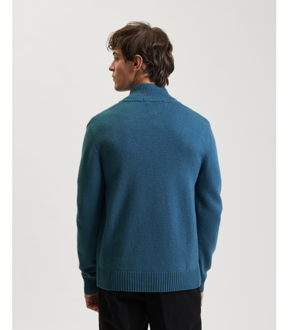Knitted cardigan with funnel neck