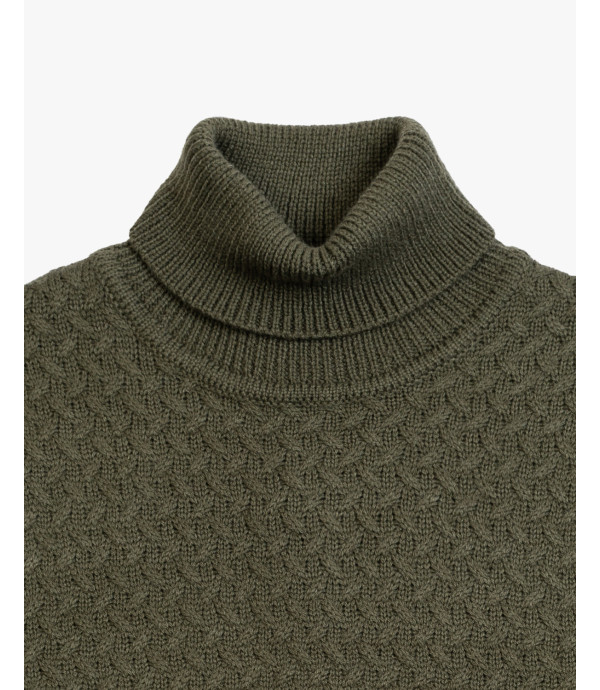 Maglione collo alto in maglia lavorata