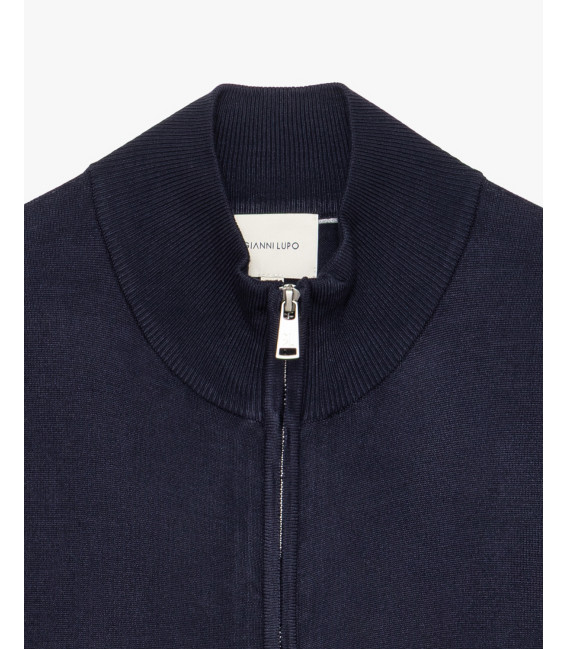Cardigan in maglia fine con collo alto