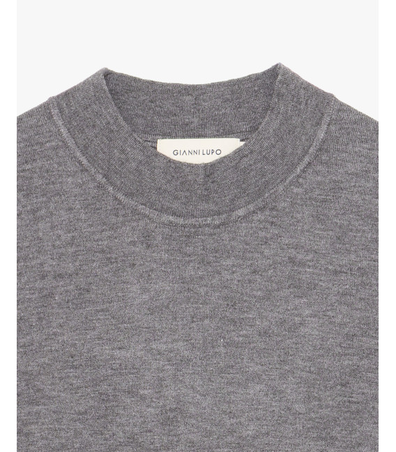 Mockneck sweater