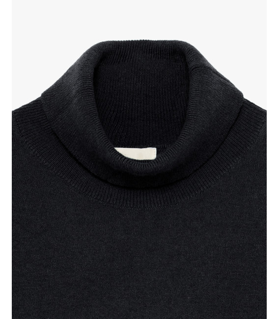 Cashmere blend turtleneck sweater