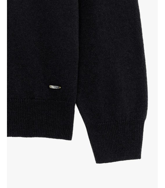 Cashmere blend sweater