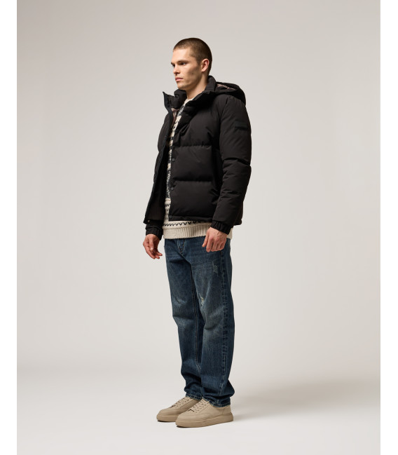 Puffer jacket with hood