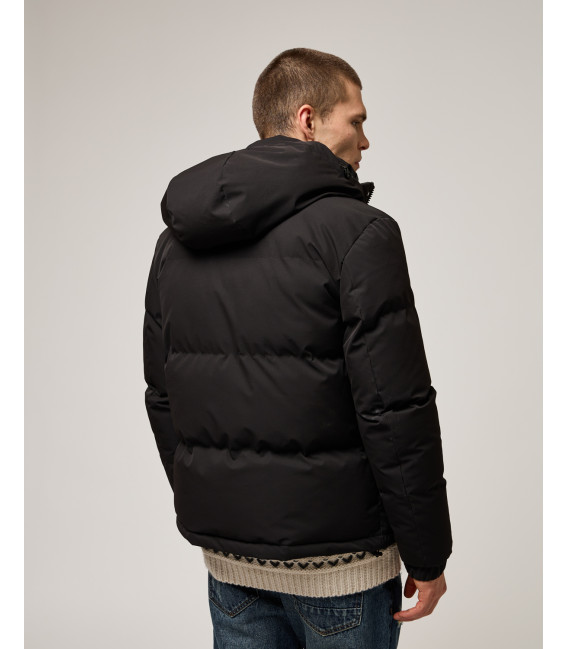 Puffer jacket with hood