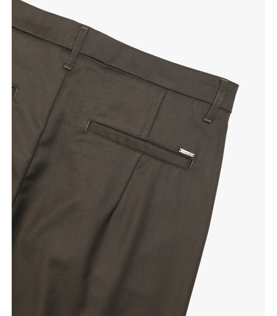 Balloon fit trousers
