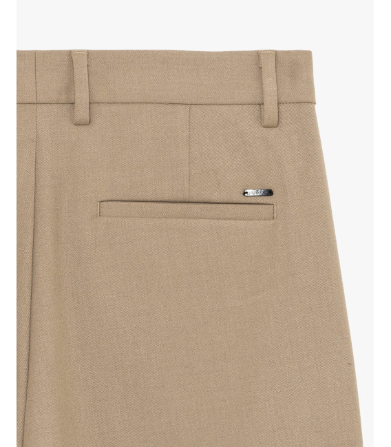 Wide leg trousers