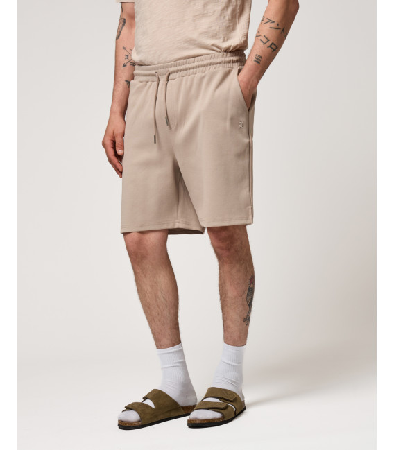 Bermuda joggers con logo ricamato