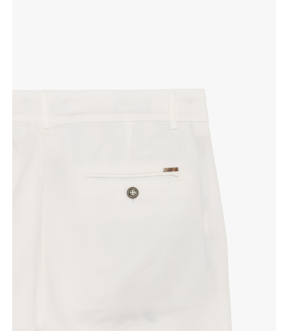Pantaloni da abito slim fit con pinces