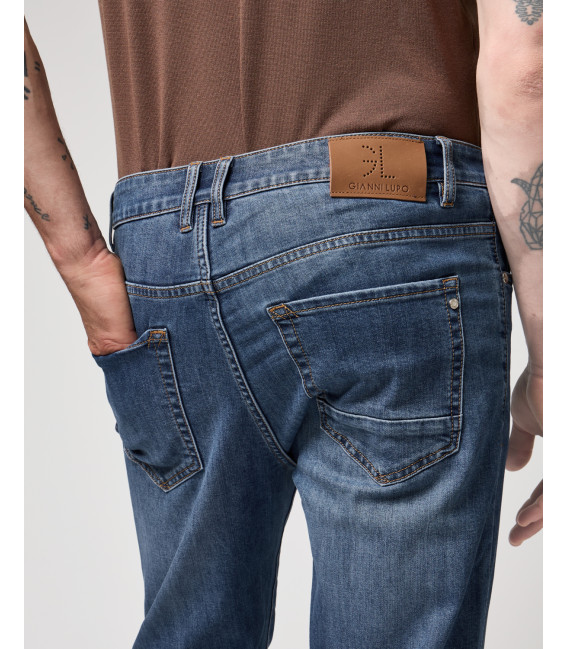 Jeans MIKE95 carrot fit con graffi medium wash