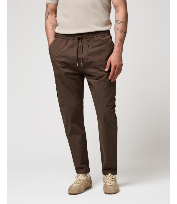 Pantaloni cargo con laccio