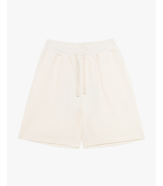 Textured fabric bermuda shorts