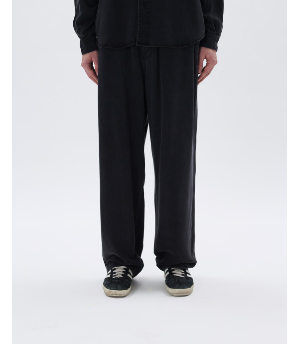 Denim trousers with pleats