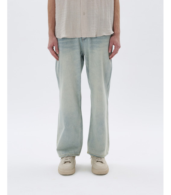 Vintage wash wide leg jeans