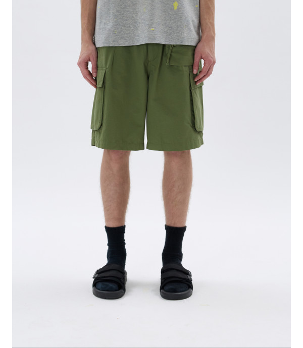 Cargo shorts with elasticated waistband