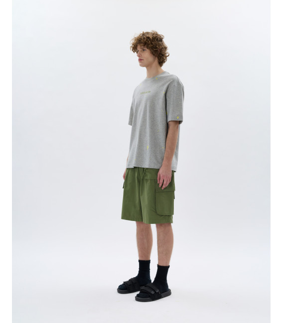 Cargo shorts with elasticated waistband