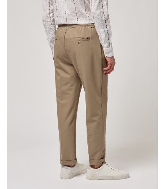 Pantaloni con laccio relaxed fit