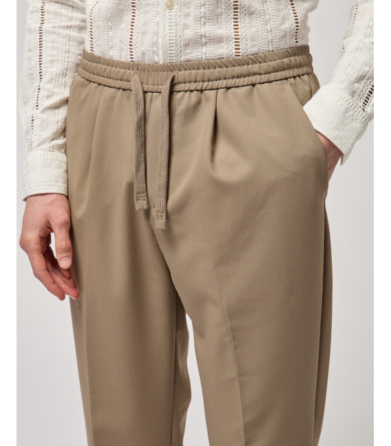 Pantaloni con laccio relaxed fit