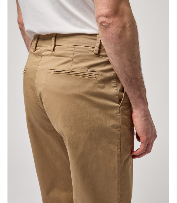 Relaxed fit chinos