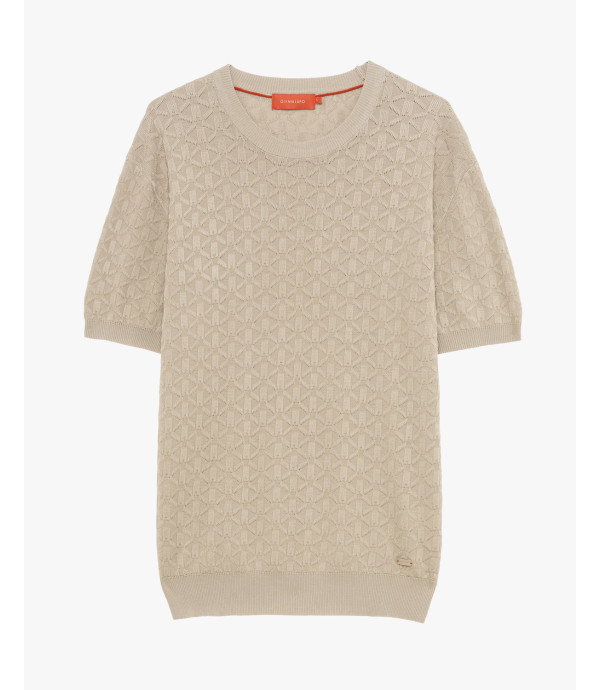 Knit T-shirt with raised pattern