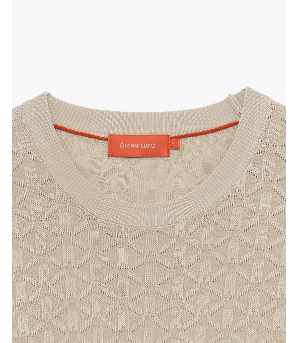 Knit T-shirt with raised pattern
