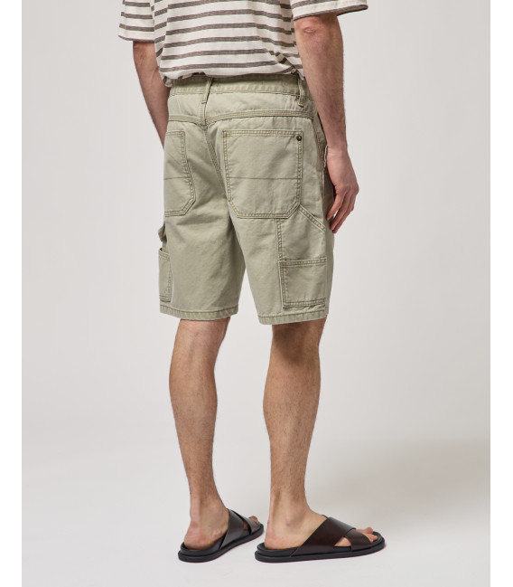 Carpenter bermuda shorts