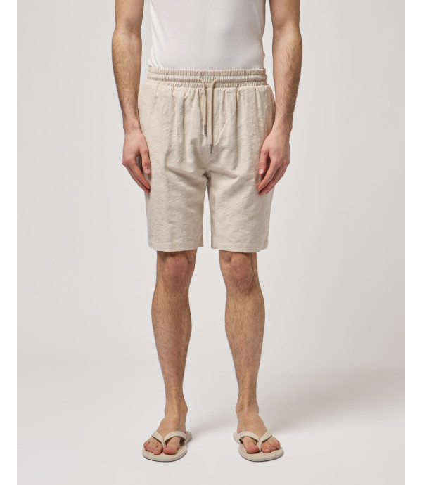 Bermuda shorts with geometric pattern