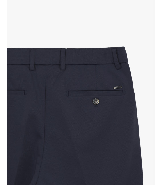 Elastic waist carrot fit trousers