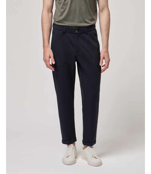 Elastic waist carrot fit trousers