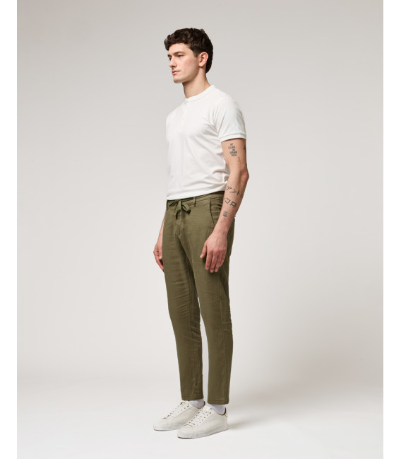 Pantalone in lino con laccio