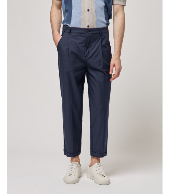 Slim fit tailored trousers