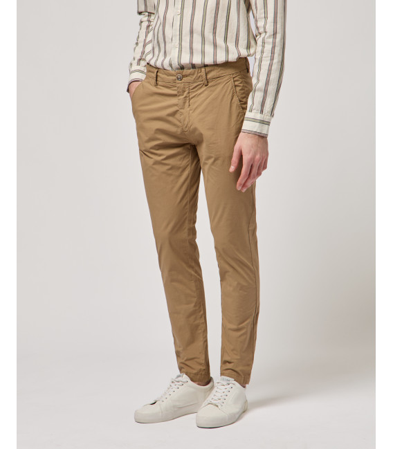 Chinos slim fit in cotone