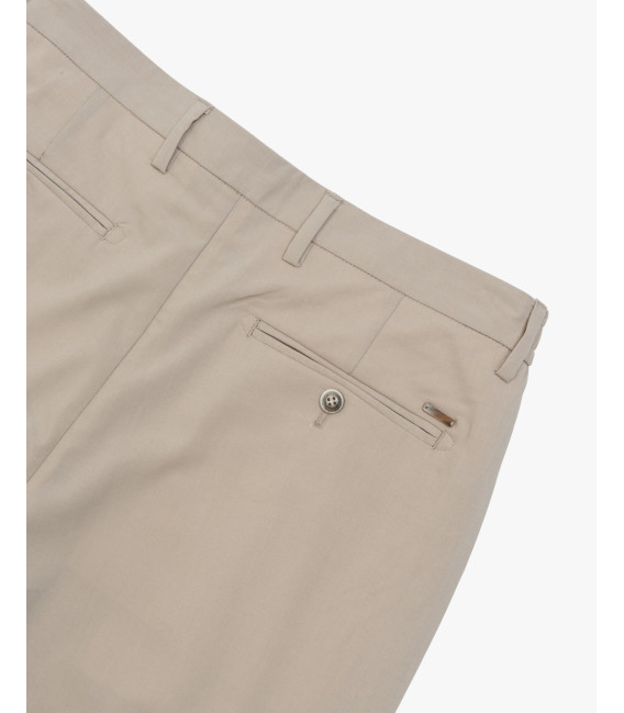 Pantaloni relaxed fit con pinces