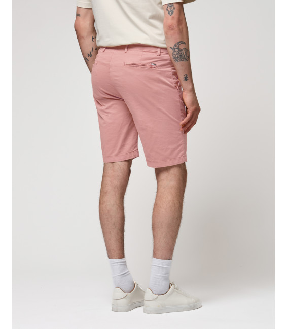 Basic chinos shorts