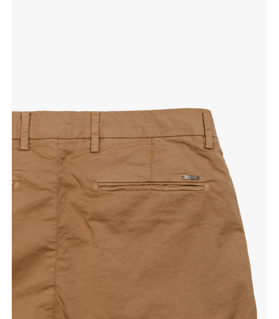 Chino bermuda basico