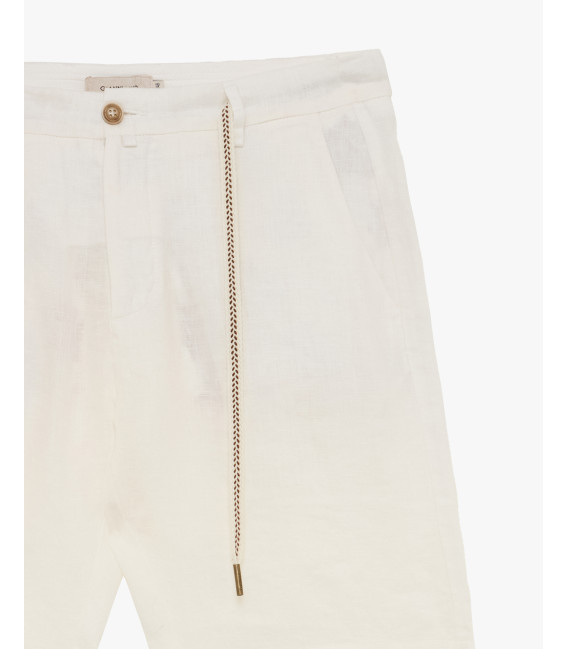 Linen shorts with drawstring