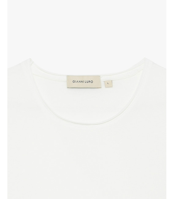 T-shirt con orli a taglio a vivo