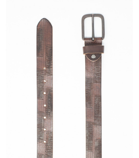 Leather belt with cuts