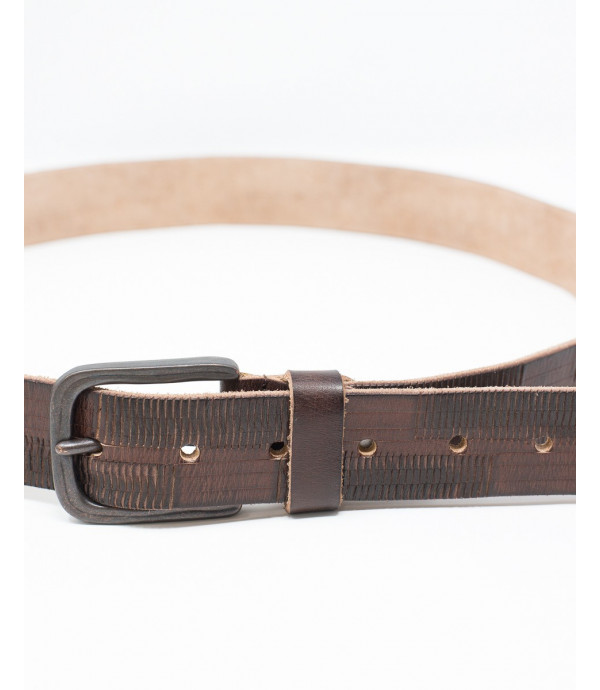 Leather belt with cuts