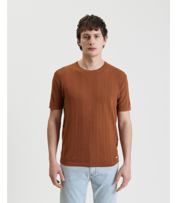Textured knitted T-shirt